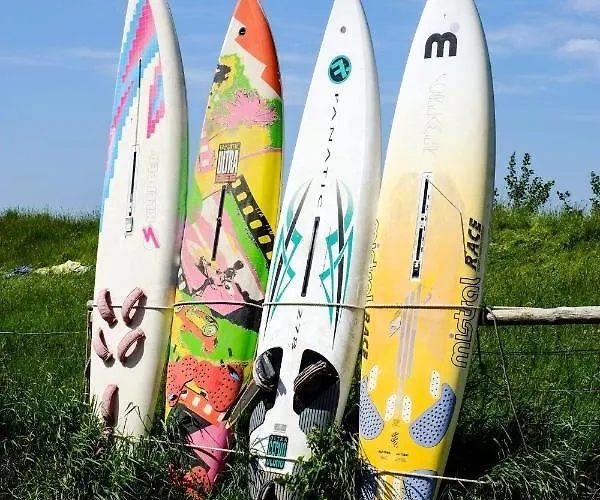 Semesterbostad Schoenes-ferienhaus-mit-garten-mid-century-moebeln-in-strand-naehe-avendorf